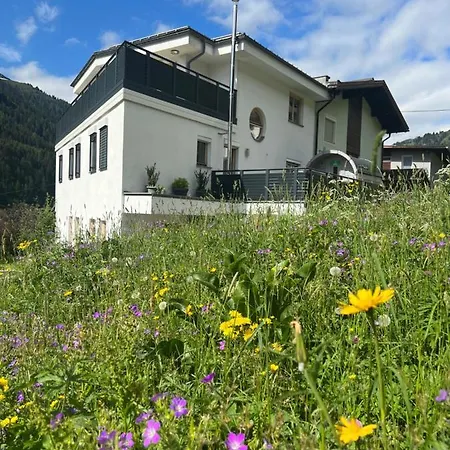 Haus Abendrot Apartment Sankt Anton am Arlberg Exterior photo